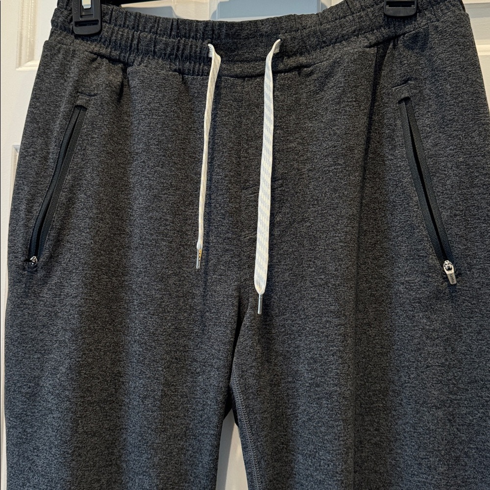 Vuori men’s Ponto Performance Jogger charcoal grey size medium - Picture 6 of 8